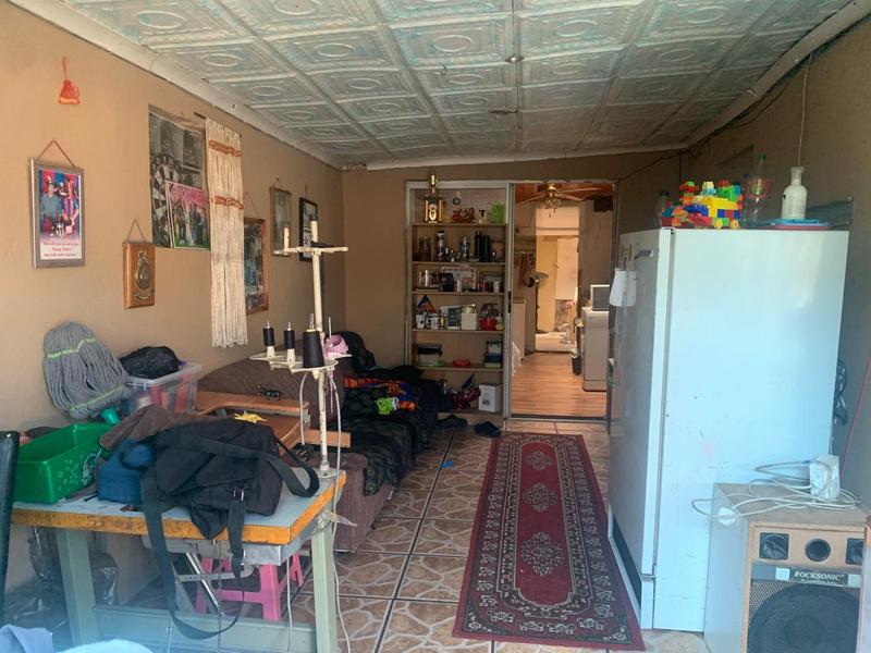 4 Bedroom Property for Sale in Lentegeur Western Cape